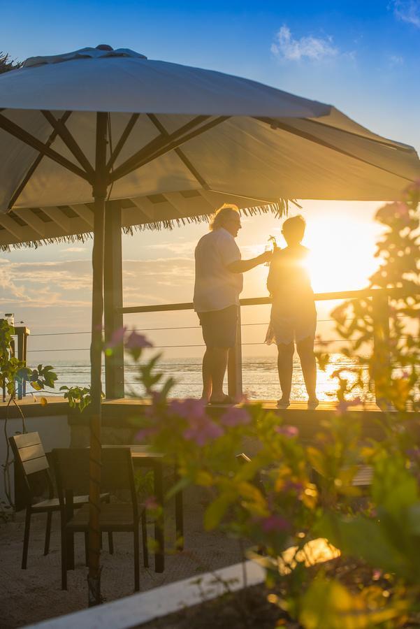 Le Nautique Waterfront Hotel La Digue Exterior foto