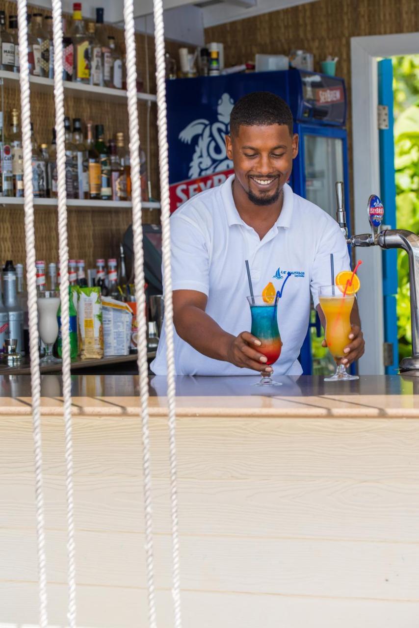 Le Nautique Waterfront Hotel La Digue Exterior foto